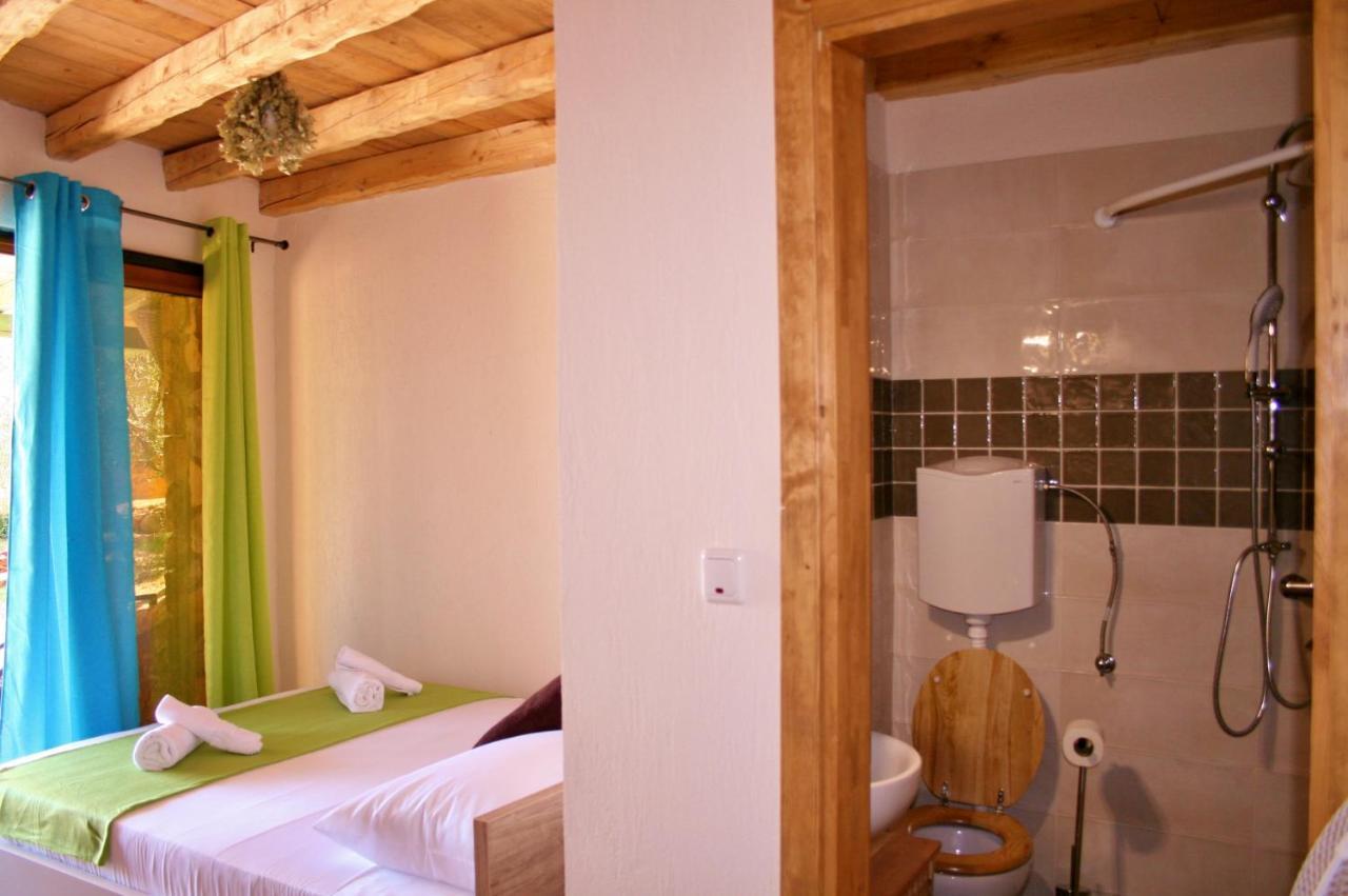 Boutique B&B Agroturizam Sv. Juraj Vrh  Buitenkant foto
