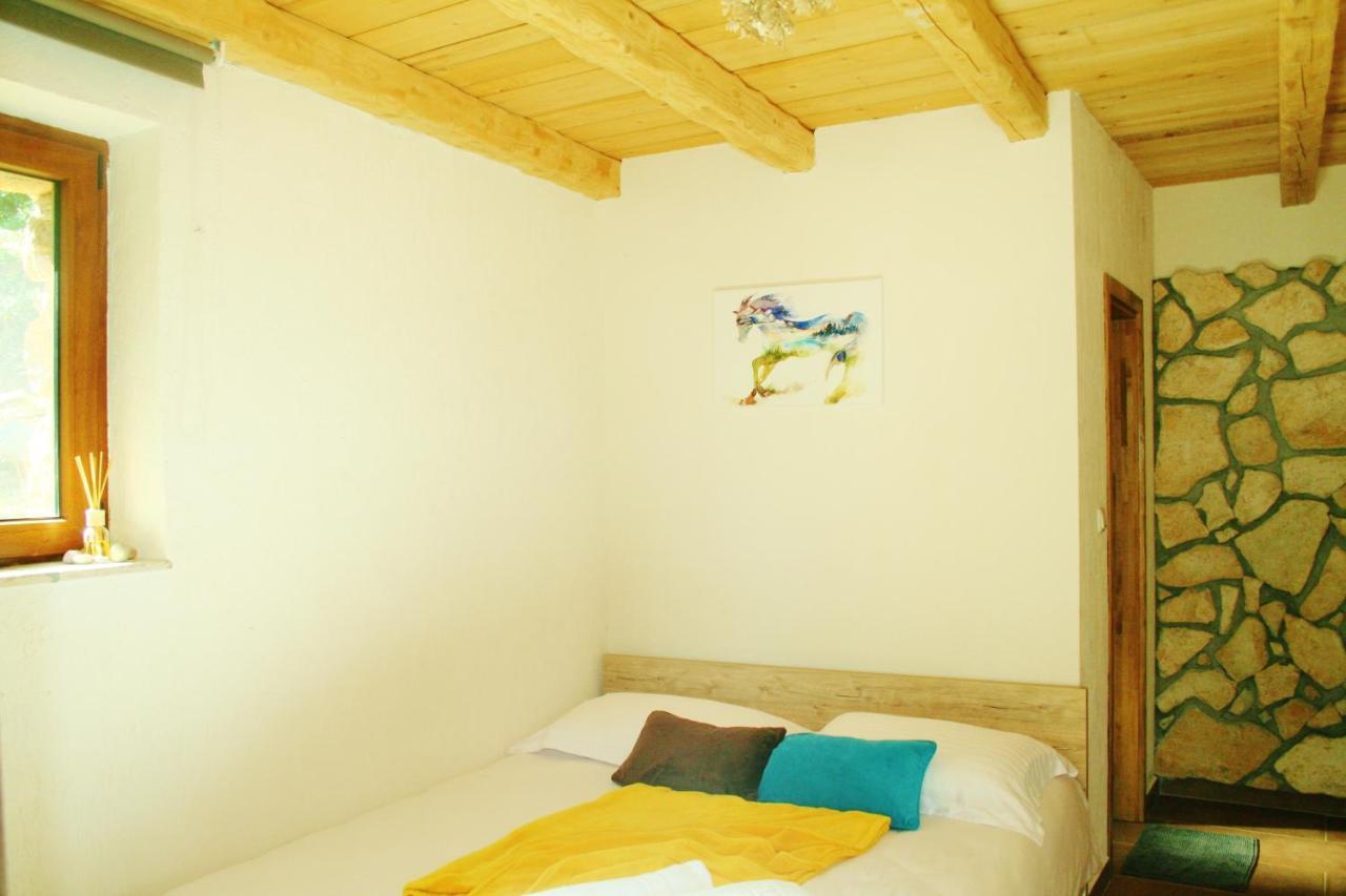 Boutique B&B Agroturizam Sv. Juraj Vrh  Buitenkant foto