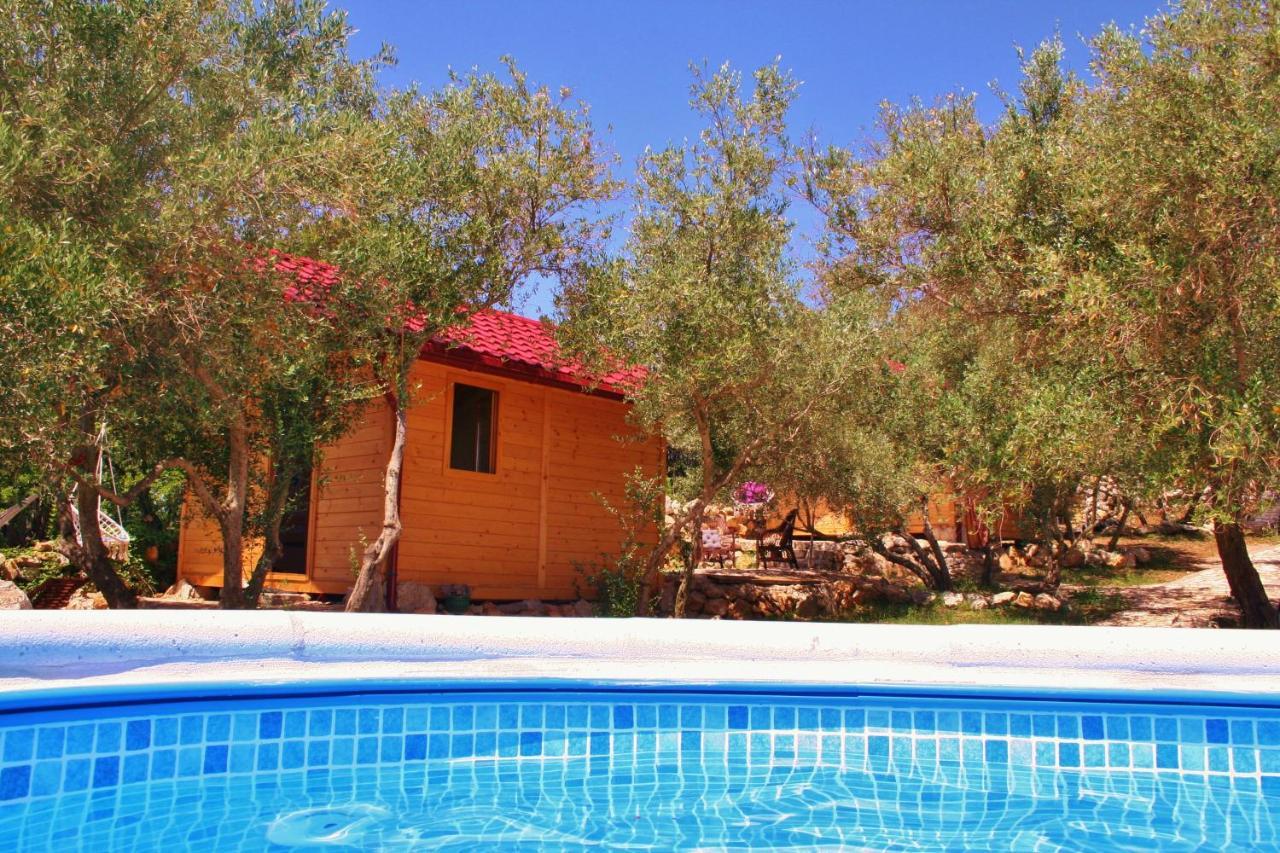 Boutique B&B Agroturizam Sv. Juraj Vrh  Buitenkant foto